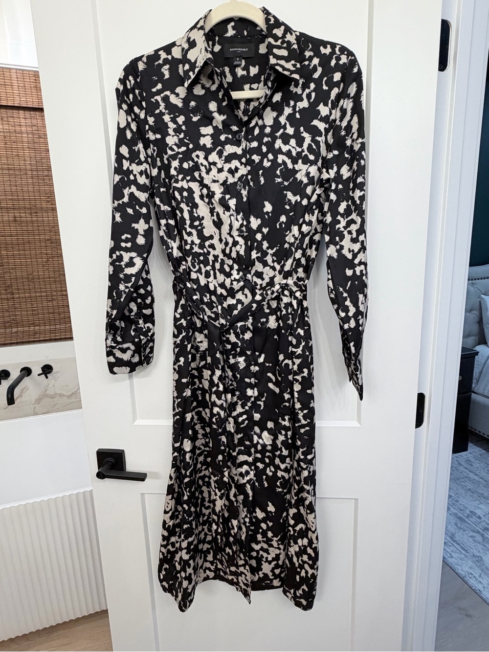 Banana Republic Black & Cream Printed Shirt Dress